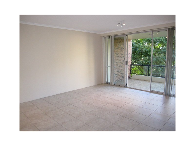 24/2-10 Parkside Lane, Chatswood NSW 2067