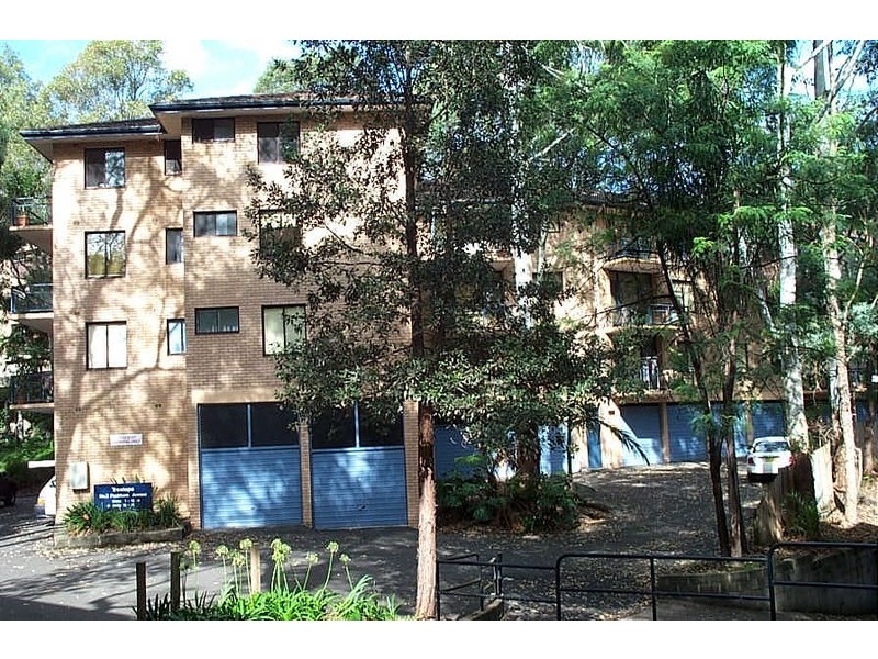13/2 Peckham Avenue, Chatswood NSW 2067