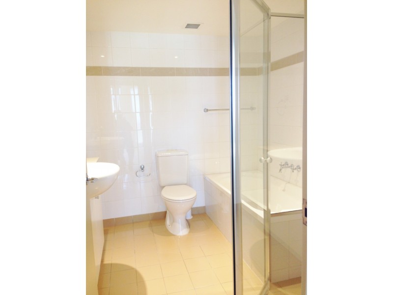 2102/2A Help Street, Chatswood NSW 2067