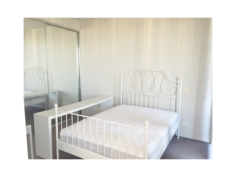 E5.08/599 Pacific Highway, St Leonards NSW 2065