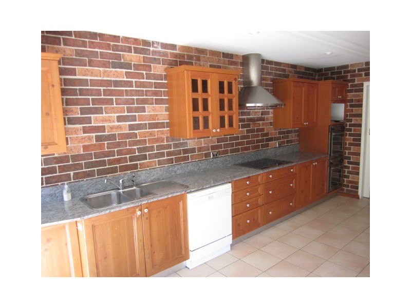 17 Valley View Close, Roseville NSW 2069