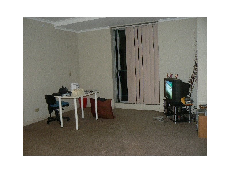 202/2A Help Street, Chatswood NSW 2067