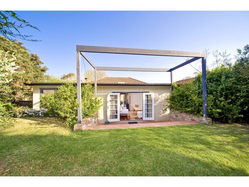 83 Hawthorne Ave, Chatswood NSW 2067