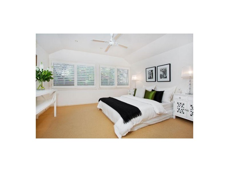 2A Warrah Lane, Chatswood NSW 2067