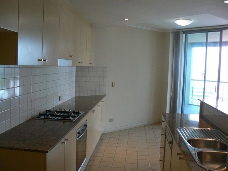 2308/2A Help Street, Chatswood NSW 2067