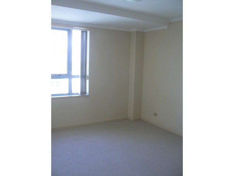 2308/2A Help Street, Chatswood NSW 2067