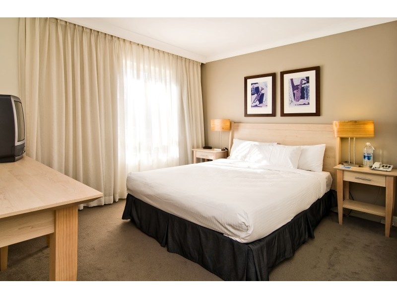 818/10 Brown Street, Chatswood NSW 2067