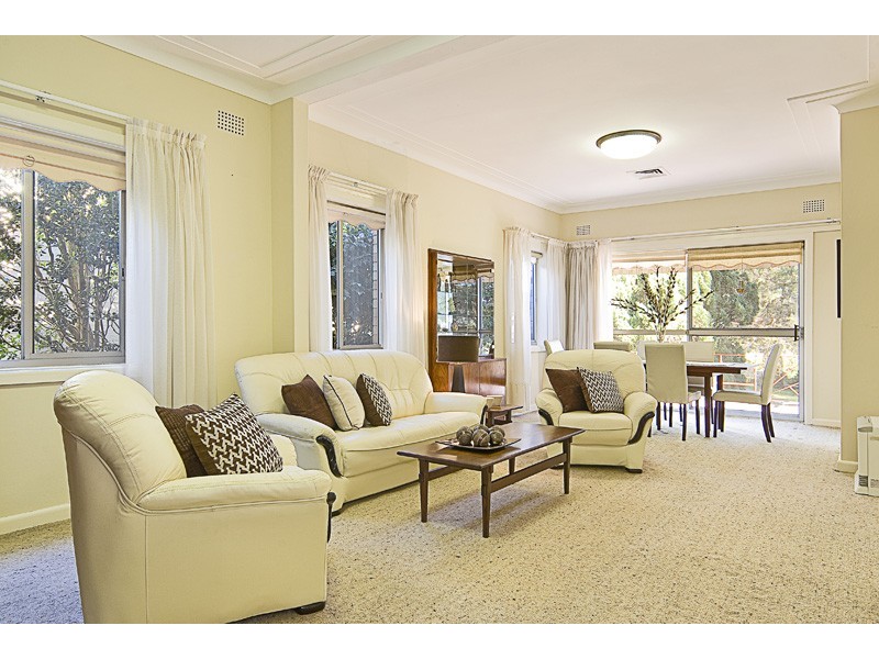 27 Dalrymple Avenue, Chatswood NSW 2067