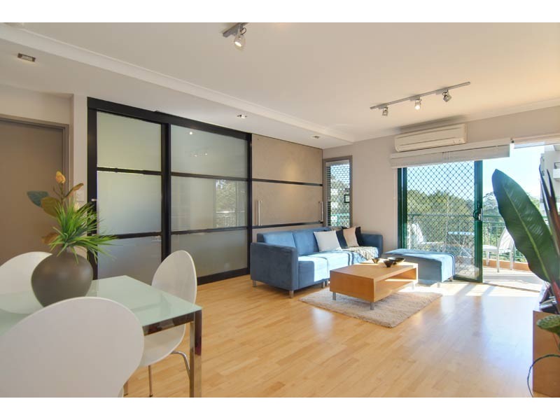 12/7 Freeman Road, Chatswood NSW 2067