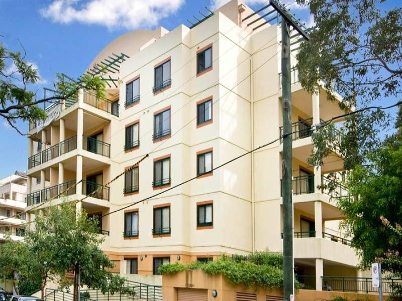 12/7 Freeman Road, Chatswood NSW 2067