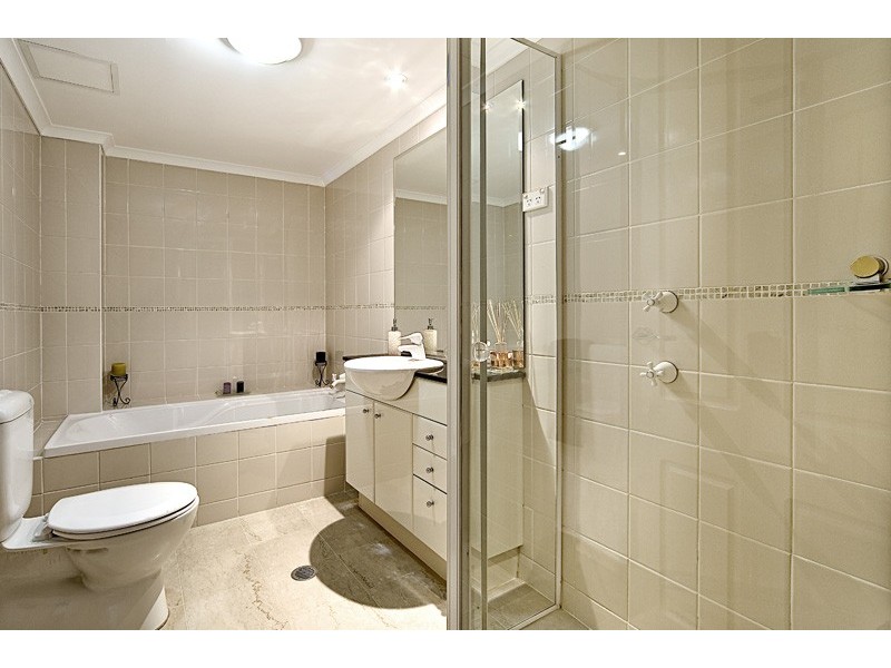 607/10 Freeman Road, Chatswood NSW 2067