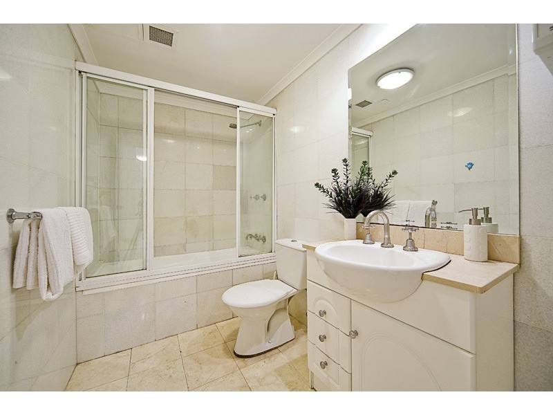 5/3-5 Freeman Road, Chatswood NSW 2067