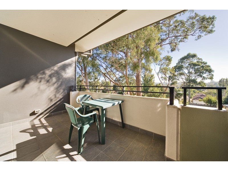 B213/2-4 Darley Street, Forestville NSW 2087