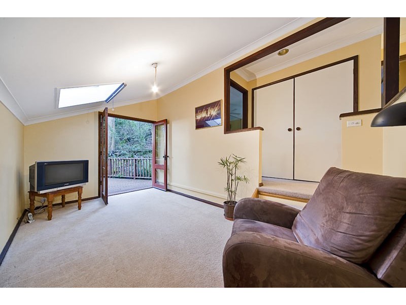 19a Dulwich Road, Roseville NSW 2069