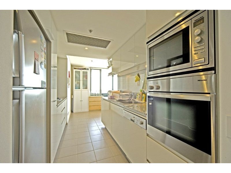 2702/9 Railway Street, Chatswood NSW 2067