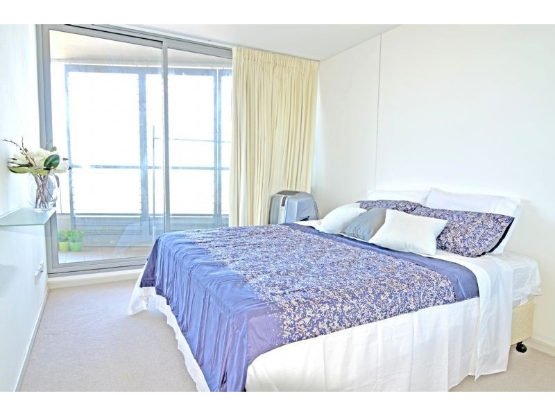 2702/9 Railway Street, Chatswood NSW 2067