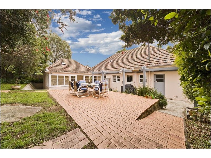 20  Merlin Street, Roseville NSW 2069