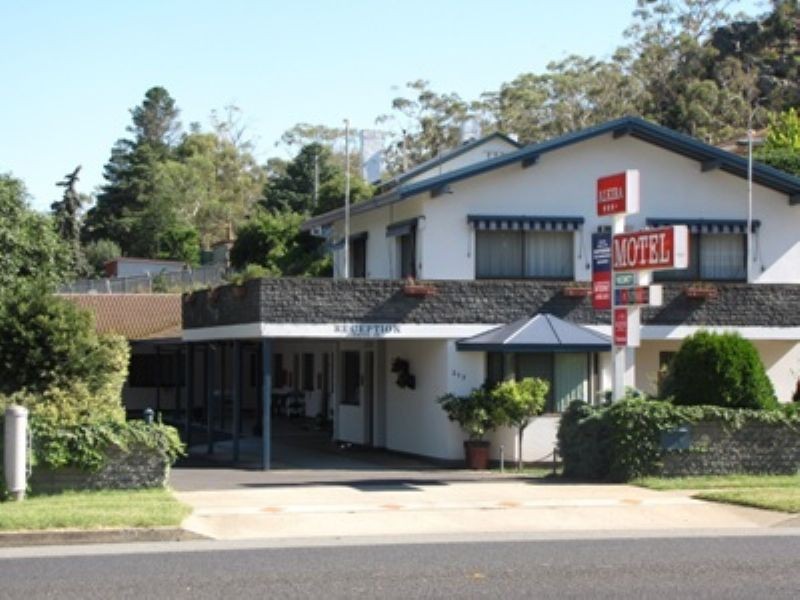 213 Sharp Street, Cooma NSW 2630