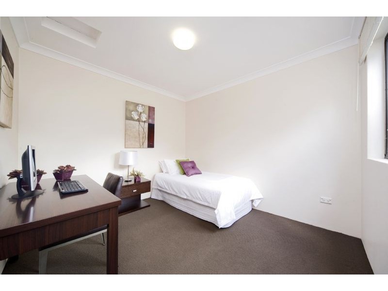 Townhouse 4 /10-12 Eric Rd, Artarmon NSW 2064