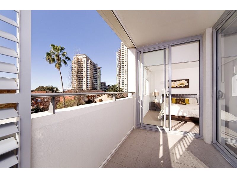 11/1 Day Street, Chatswood NSW 2067