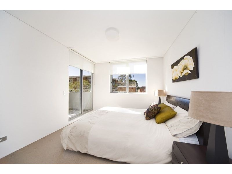 11/1 Day Street, Chatswood NSW 2067