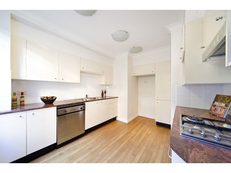 206/10 Freeman Road, Chatswood NSW 2067