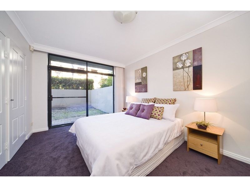 206/10 Freeman Road, Chatswood NSW 2067