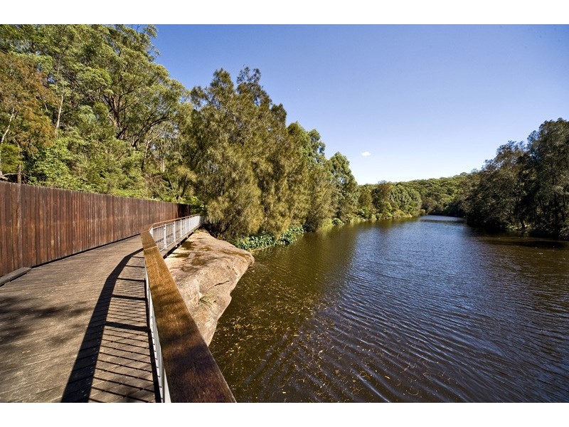 84 River Avenue, Chatswood West NSW 2067