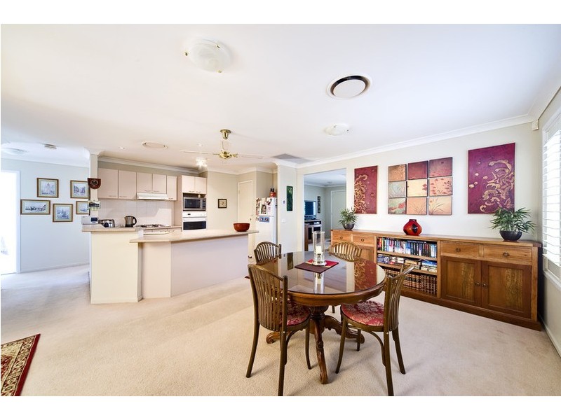 15 Canyon Drive, Stanhope Gardens NSW 2768