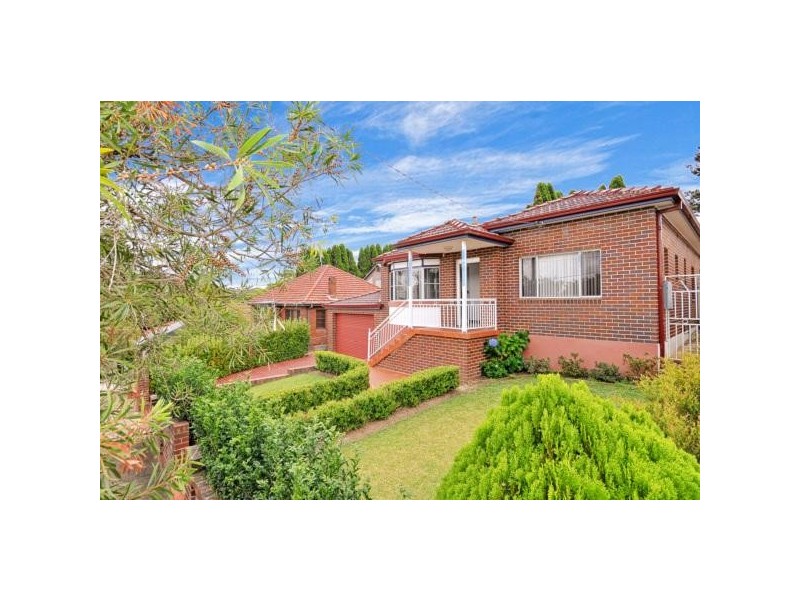 29 Lucknow Street, Willoughby NSW 2068