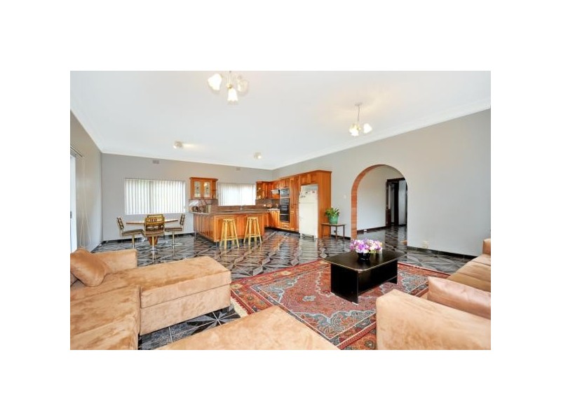 29 Lucknow Street, Willoughby NSW 2068