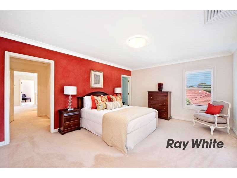 2 Eaton Street, Willoughby NSW 2068