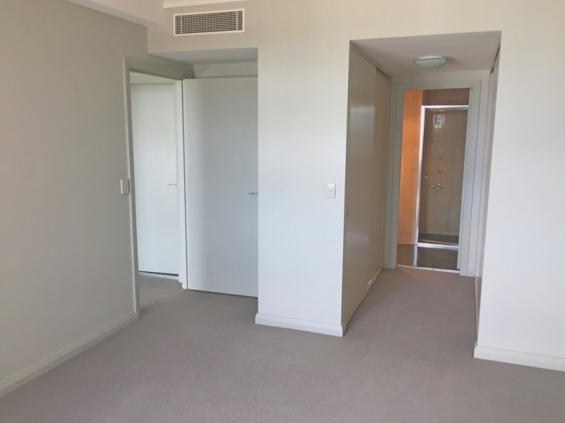 1708/2B Help Street, Chatswood NSW 2067