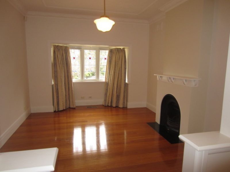 27 Peckham Avenue, Chatswood NSW 2067