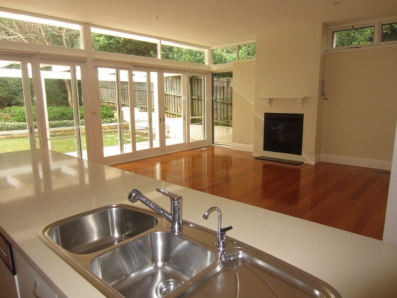 27 Peckham Avenue, Chatswood NSW 2067