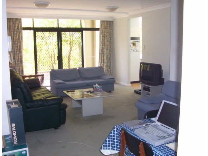 208/10 Freeman Road, Chatswood NSW 2067