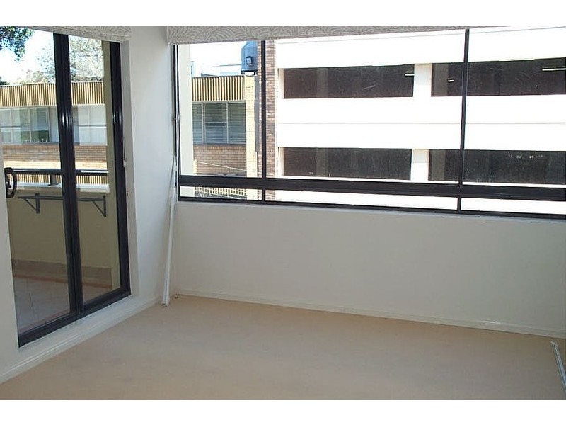 202/31 Bertram Street, Chatswood NSW 2067