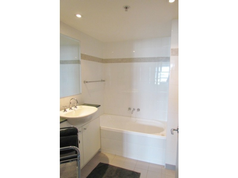 716/2B Help Street, Chatswood NSW 2067