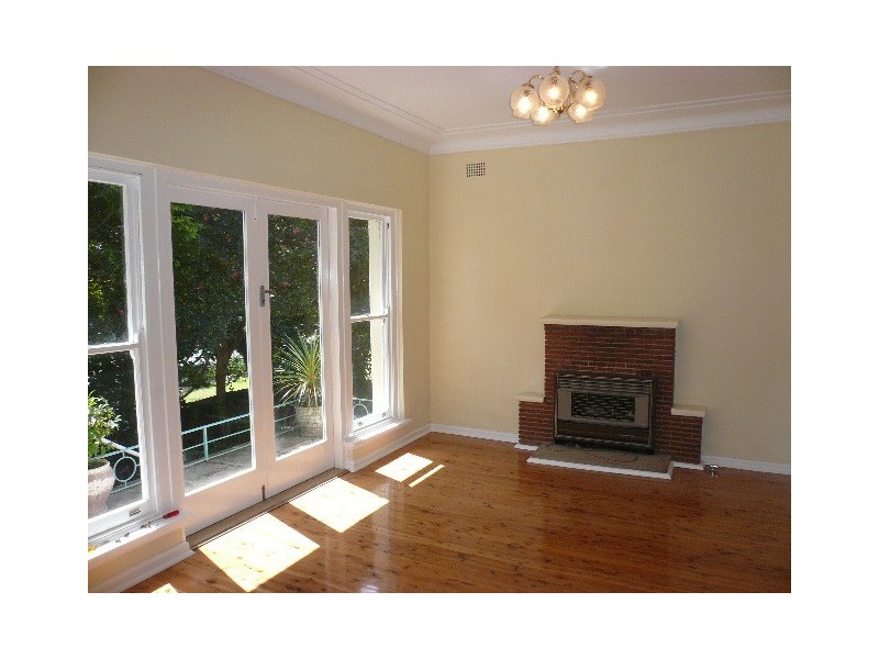 45 Earl St, Roseville NSW 2069