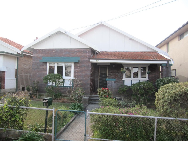 19 Eaton Street, Willoughby NSW 2068