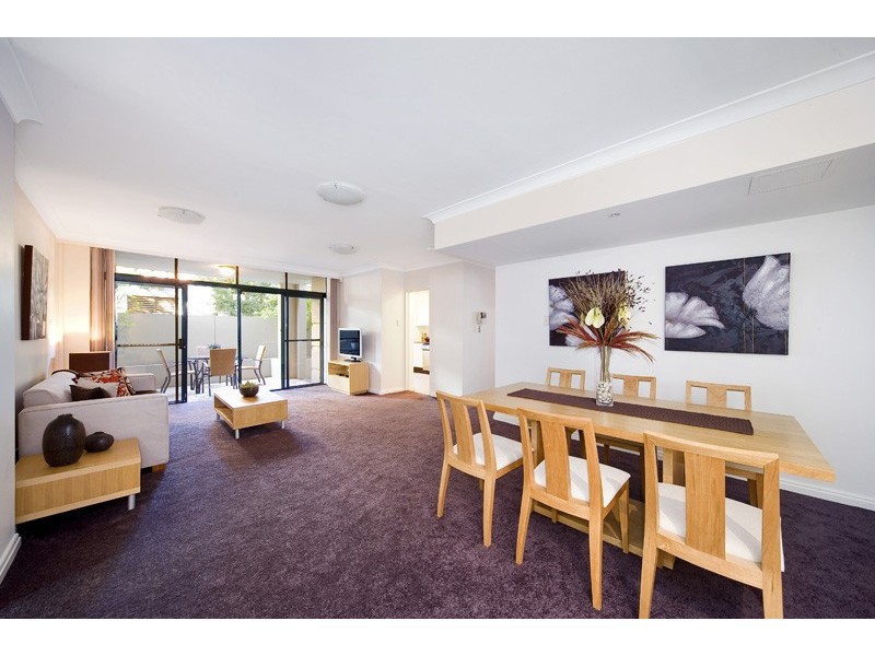 206/10 Freeman Road, Chatswood NSW 2067