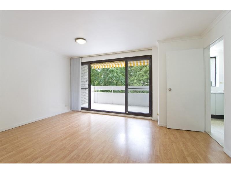 8/8-10 Eddy Road, Chatswood NSW 2067