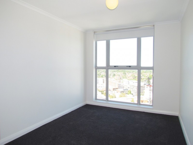 2206/2A Help Street, Chatswood NSW 2067