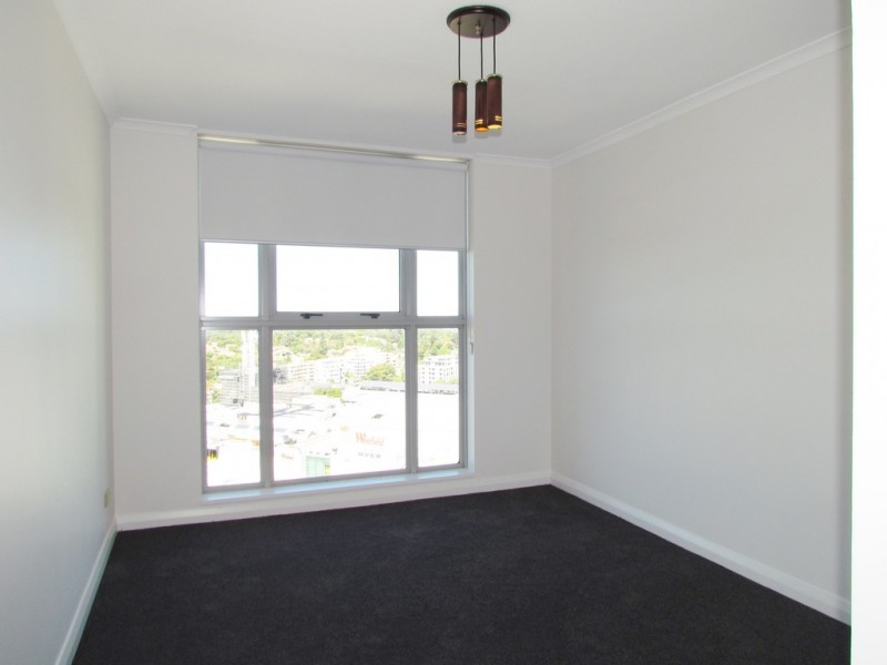 2206/2A Help Street, Chatswood NSW 2067