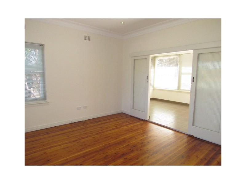 119 Beaconsfield Rd, Chatswood NSW 2067