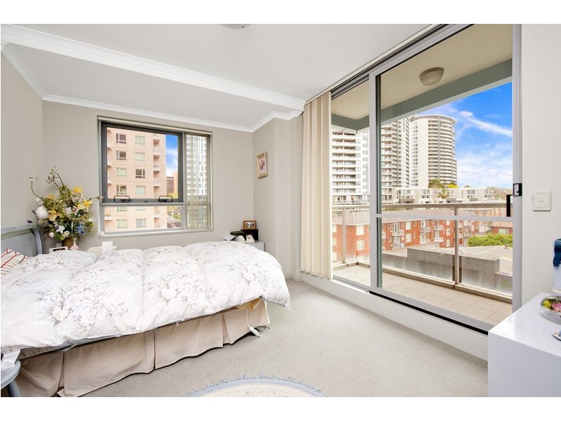 501/2B Help Street, Chatswood NSW 2067