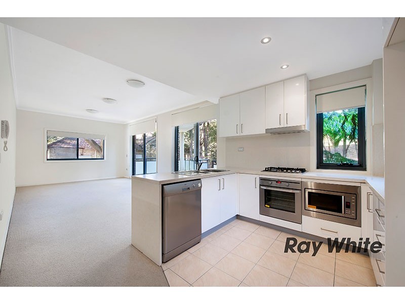 1/1-3 Eulbertie Avenue, Warrawee NSW 2074