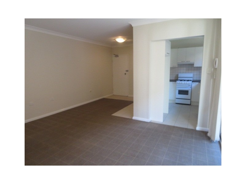 1/24 Pacific Parade, Dee Why NSW 2099