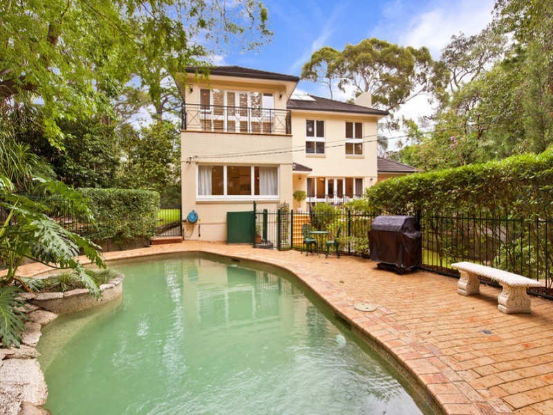 8 Coolabah Avenue, Greenwich NSW 2065