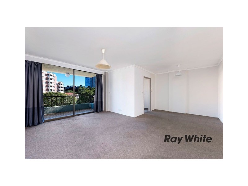 401/2 Victor Street, Chatswood NSW 2067
